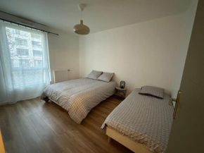 MAIL Apartment & free indoor parking